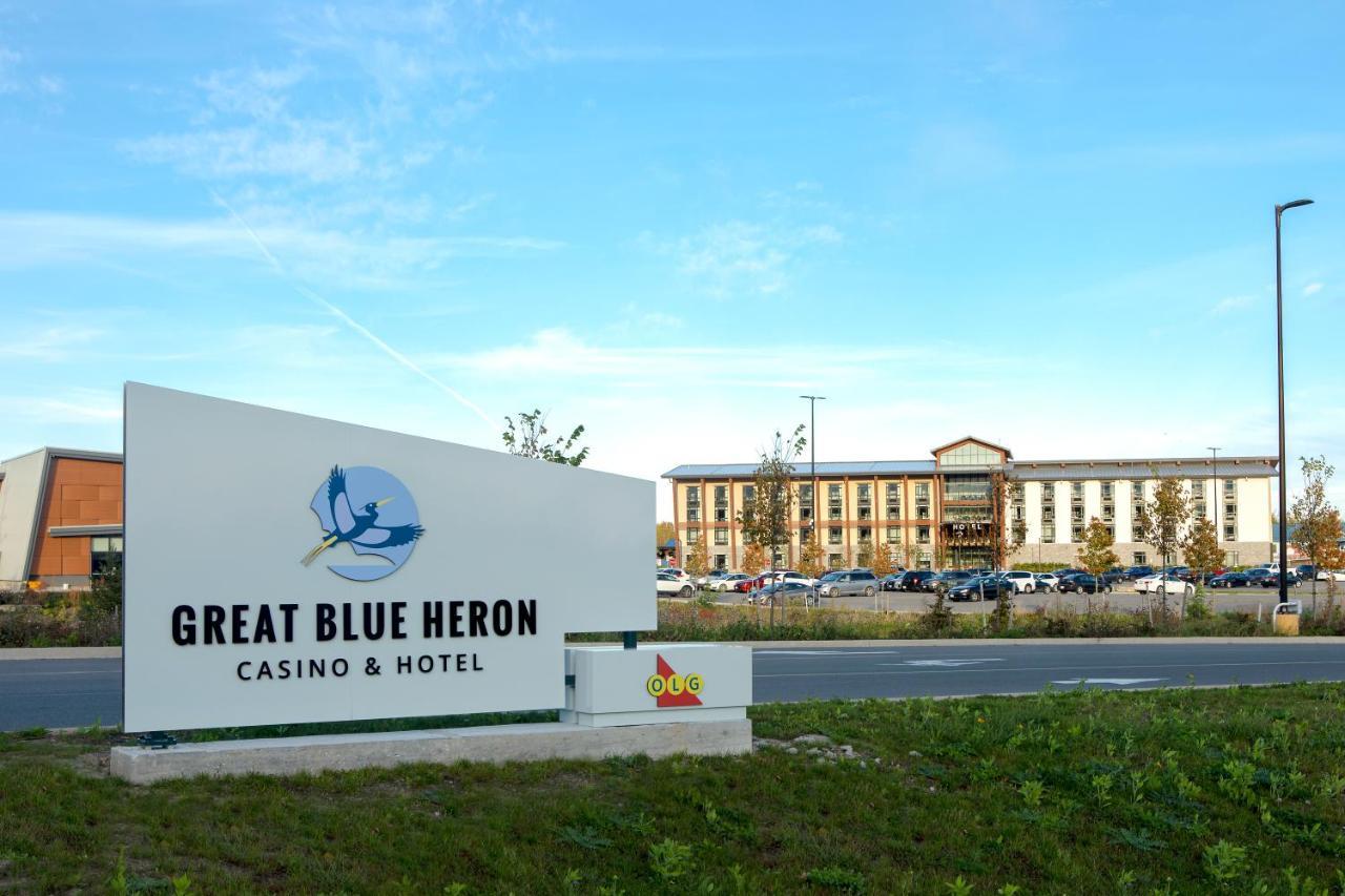 Great Blue Heron Hotel Port Perry Exteriér fotografie